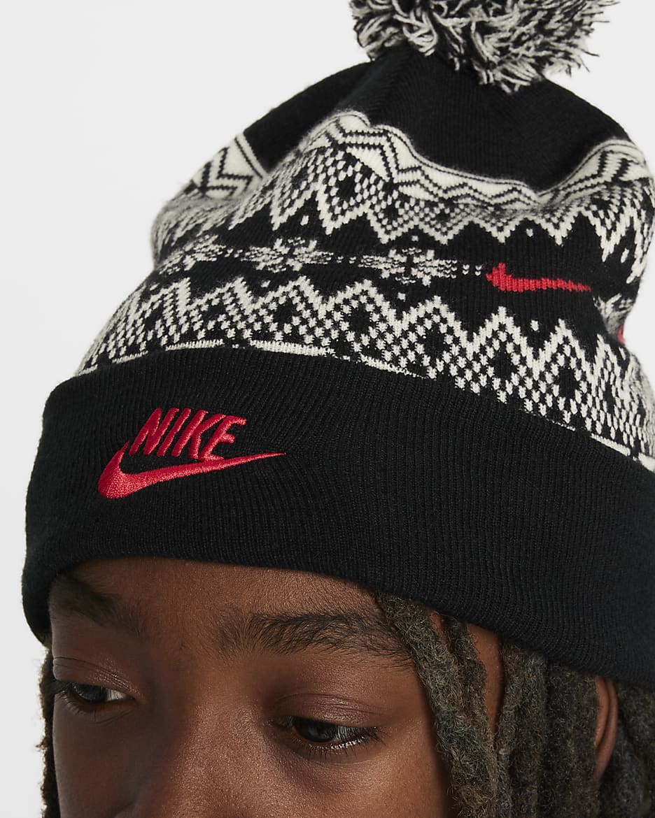 Nike beanie red online